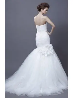 Enzoani Harika Bridal Gown