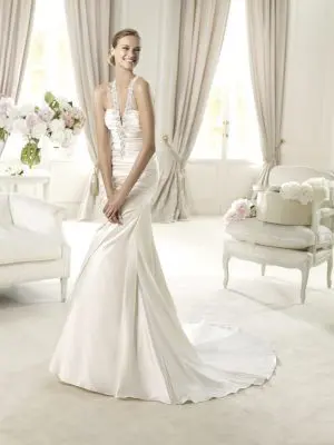 Pronovias Ufana Bridal Gown